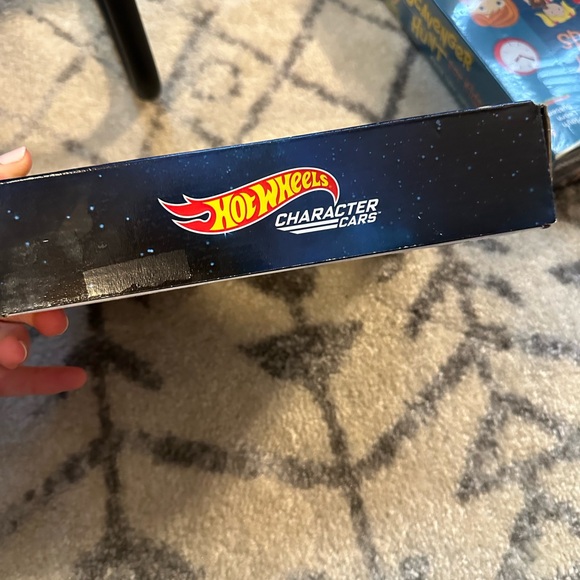 Marvel Avengers Hot Wheels Character Cars - Picture 2 of 13